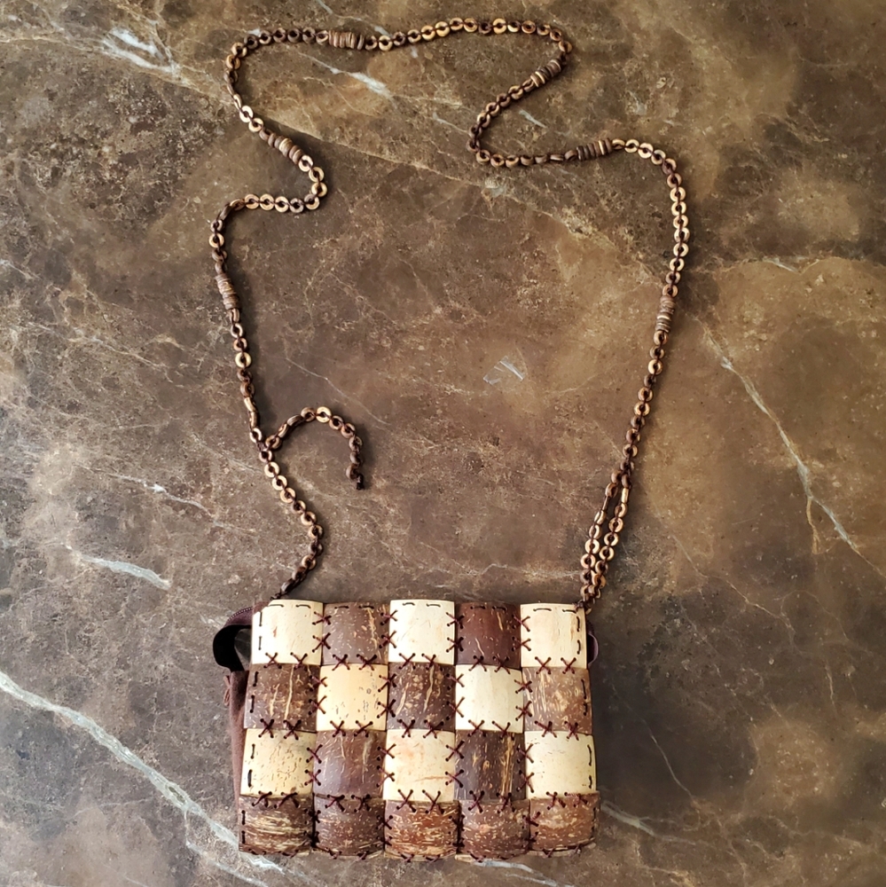 BROWN TAN AND CREAM COCONUT BAG..SIZE‎ S